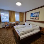 Guest house Gaestehaus Koepf 3*
